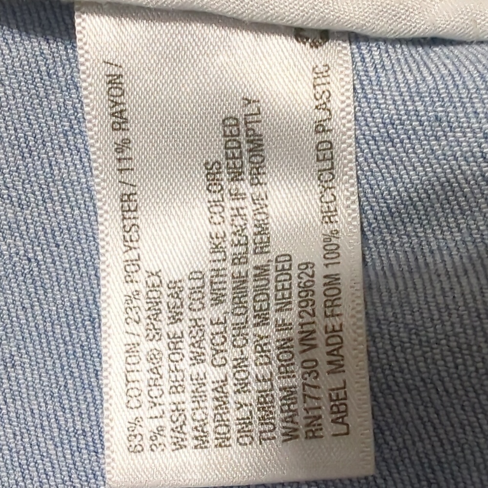 🚨3/$20! Wild Fable Light Rinse Denim Back Zip Mini Skirt Size 10 - Picture 4 of 4